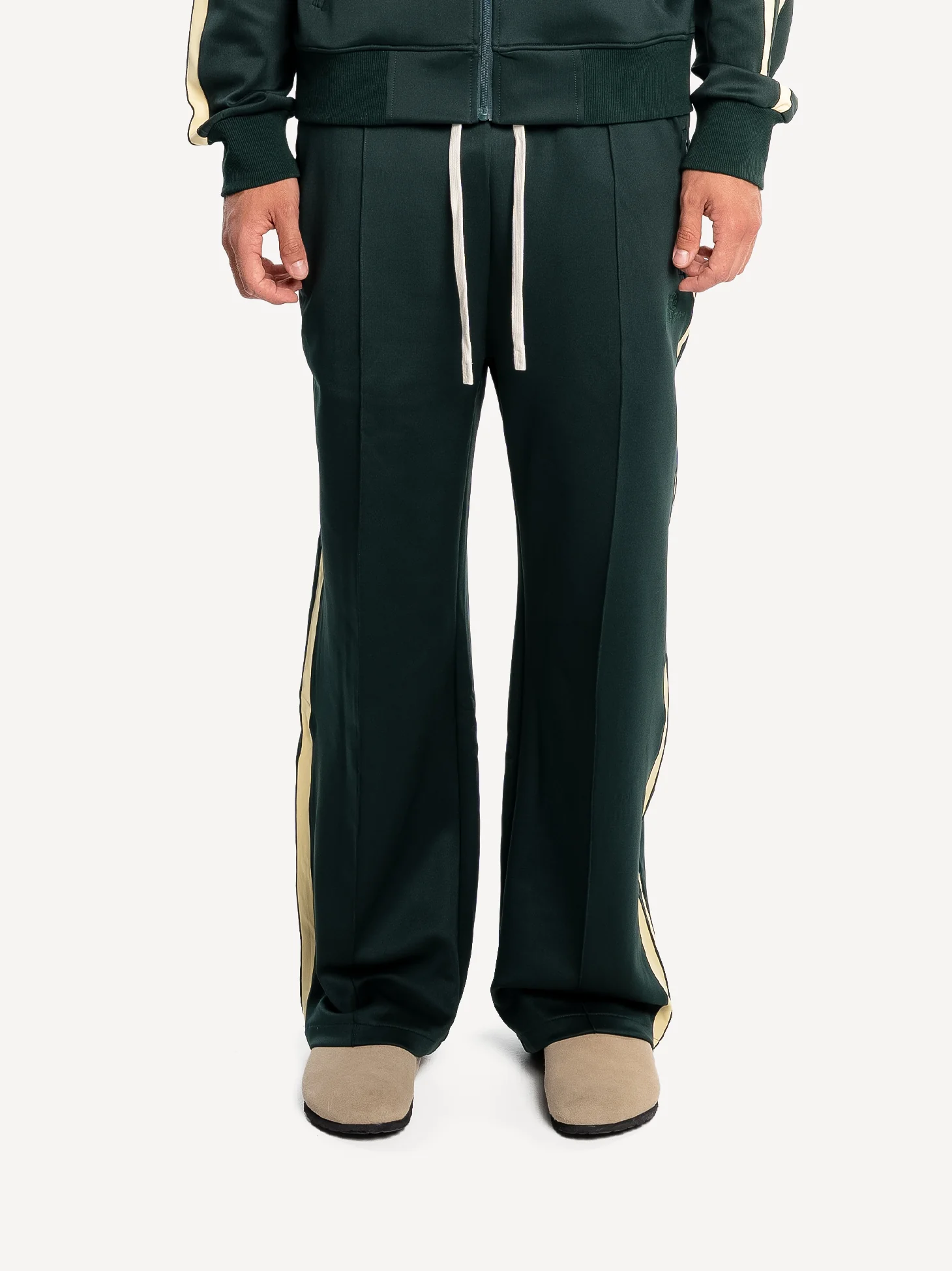 Everyday Wide Fit Track Pant - Image 14