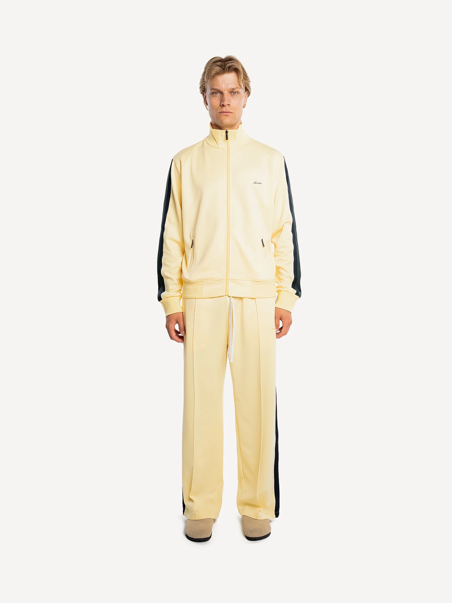 Everyday Wide Fit Track Pant - Image 8