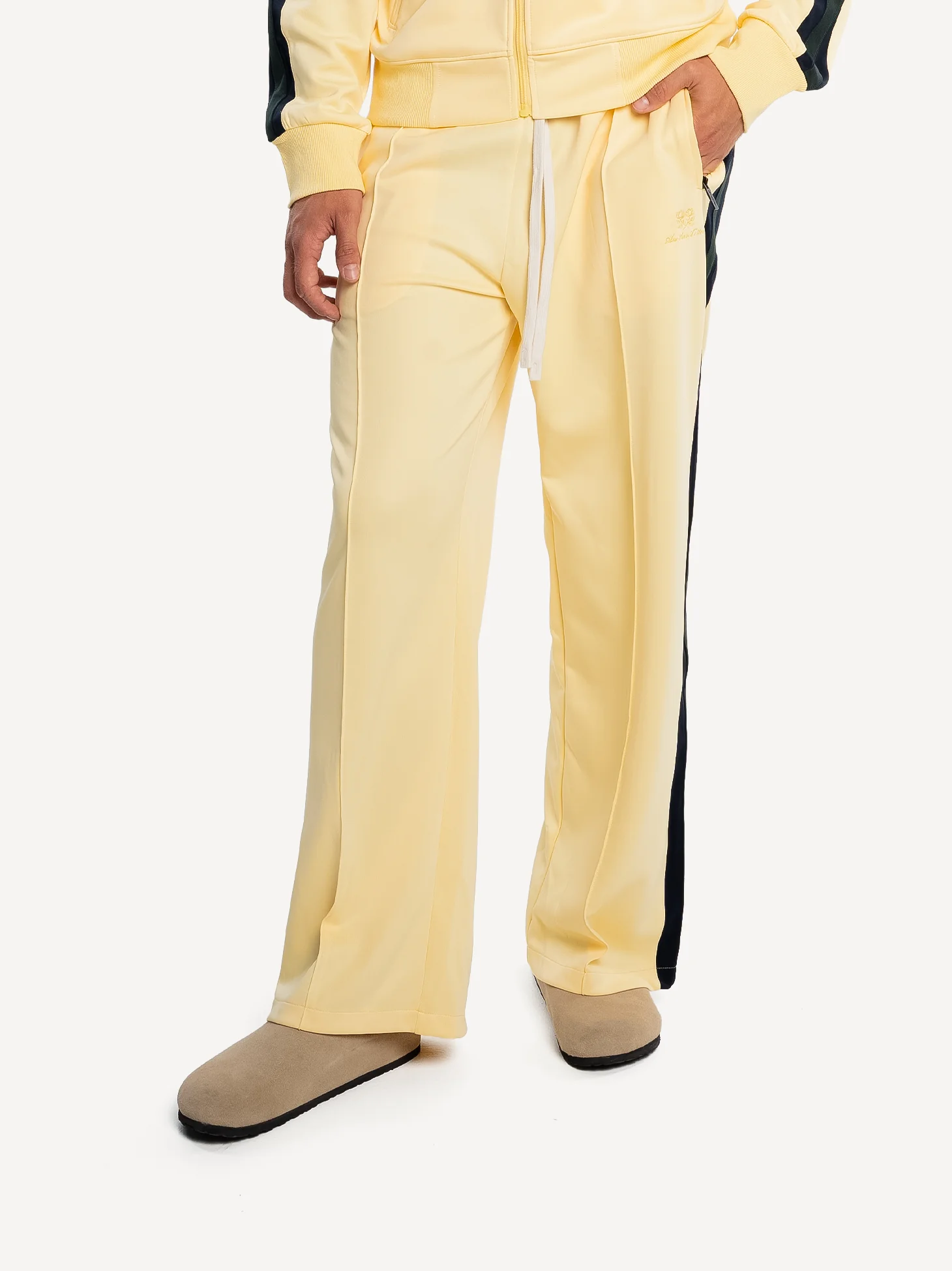 Everyday Wide Fit Track Pant - Image 9